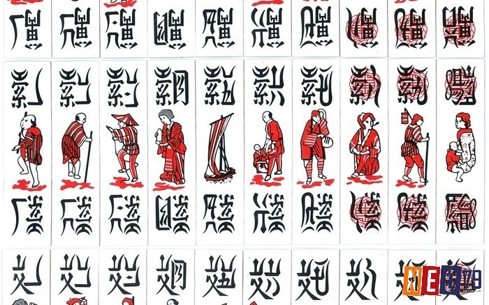 Trên các lá bài chắn có in chữ và có ký hiệu là người hoặc vật