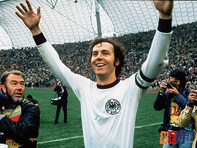 Top những cầu thủ hay nhất thế giới - Frank Beckenbauer