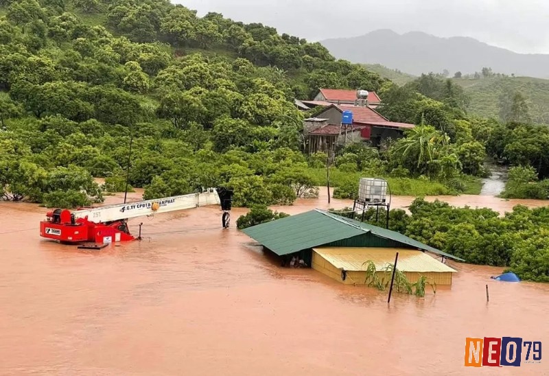 Mơ thấy nước lũ lụt ngập đường liên quan tới trở ngại