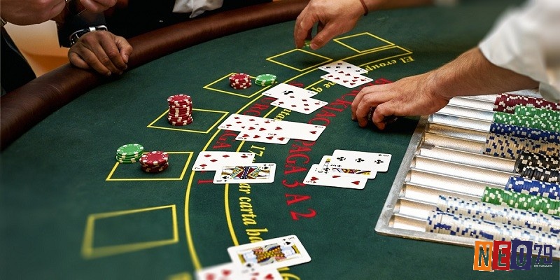 Khi có bài chờ tốt thì Semi-bluff sẽ lạ một lựa chọn phù hợp cho bạn