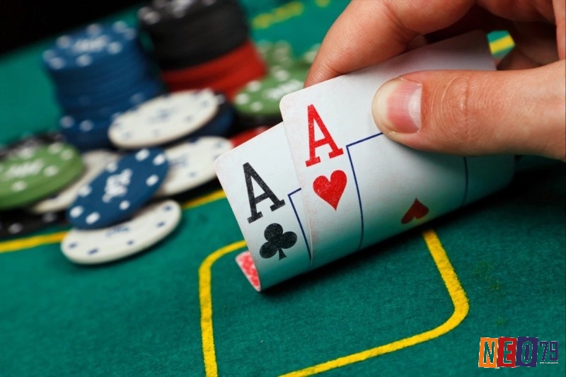 Kicker trong tie breakers poker quyết định kết quả khi có đôi, hai đôi hoặc sám cô